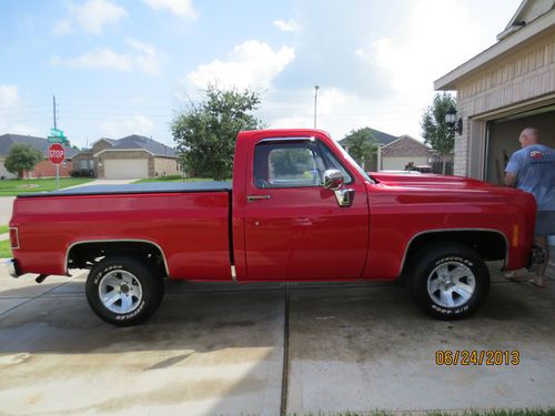 Beautiful 1773 chevy short bed pickup