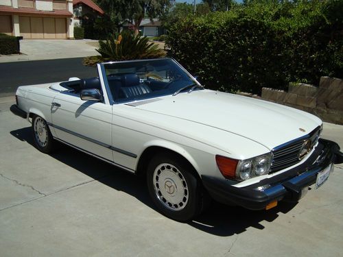 1981 mercedes-benz 380sl base convertible 2-door 3.8l