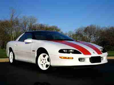1997 Chevy Camaro Z-28 T-Tops 30th Anniversary Edition 6-Spd - Collectibl Car!!!, US $19,500.00, image 2