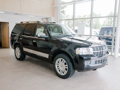 New suv 5.4l nav cd 5.4l sohc 24-valve v8 ffv engine  (std) abs
