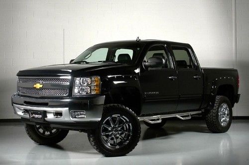 Nav! bluetooth! ipod! 6 lift & 20 xd badlands wheels! leather!