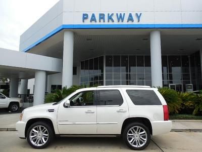 2011 cadillac escalade 2wd platinum edition  navigation sunroof  3 dvd's