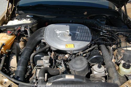 1986 Mercedes Benz 560 sel ONLY 93,000 miles, image 11