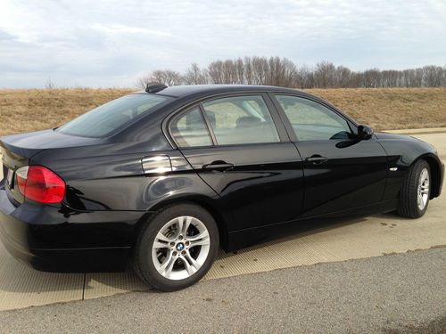 2008 bmw 328i base sedan 4-door 3.0l