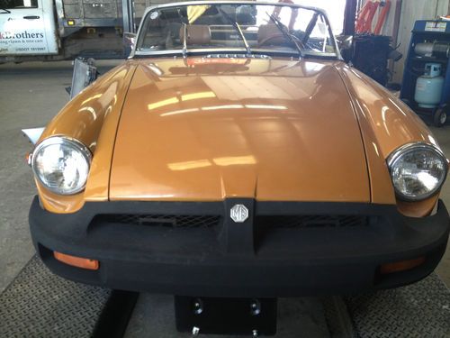 1975 MG MGB, image 10