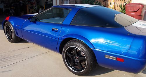 1996 Chevrolet Corvette Grand Sport with Black Leather Interior & Z51 Suspension, image 3