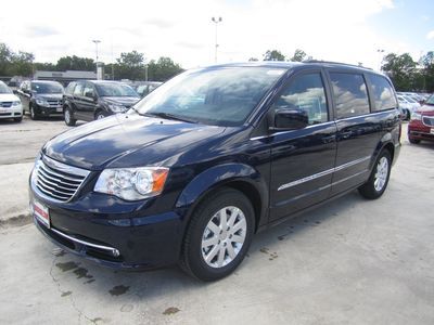 BRAND NEW SLEEK DARK BLUE 2012 CHRYSLER TOWN & COUNTRY TOURING, image 4