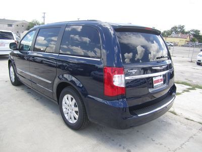 BRAND NEW SLEEK DARK BLUE 2012 CHRYSLER TOWN & COUNTRY TOURING, image 5