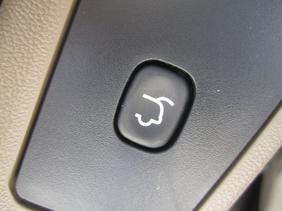 BRAND NEW SLEEK DARK BLUE 2012 CHRYSLER TOWN & COUNTRY TOURING, image 8