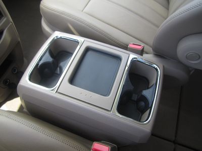 BRAND NEW SLEEK DARK BLUE 2012 CHRYSLER TOWN & COUNTRY TOURING, image 23