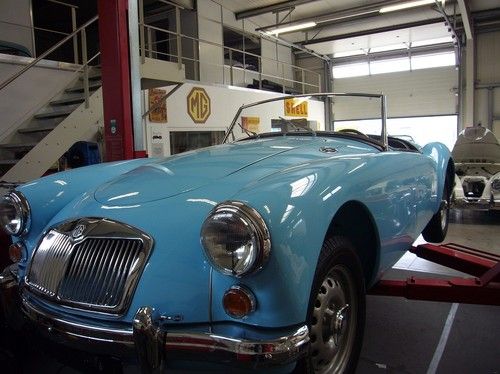 Mg a twin cam roadster