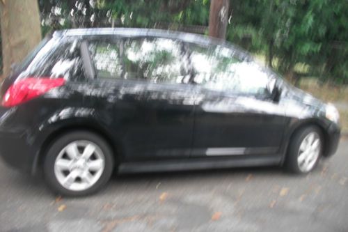 2008 Nissan Versa SL Hatchback 4-Door 1.8L, US $8,750.00, image 3