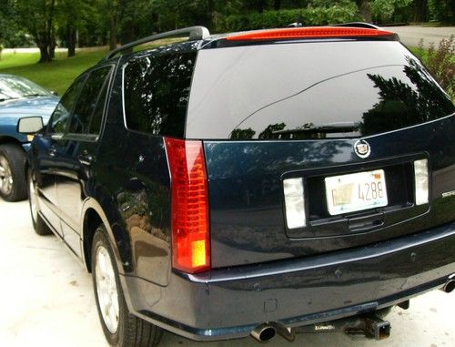 2006 cadillac srx sport utility 4-door 3.6l awd 3rd seat remote start