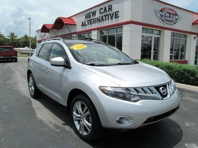 Le awd suv cd 2nd row bucket seats 4 door air conditioning alloy wheels