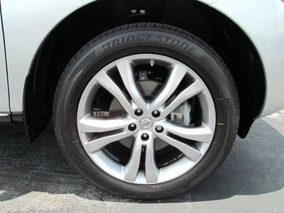 LE AWD SUV CD 2nd Row Bucket Seats 4 Door Air Conditioning Alloy Wheels, US $23,950.00, image 15