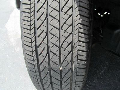 LE AWD SUV CD 2nd Row Bucket Seats 4 Door Air Conditioning Alloy Wheels, US $23,950.00, image 16