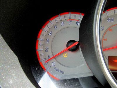 LE AWD SUV CD 2nd Row Bucket Seats 4 Door Air Conditioning Alloy Wheels, US $23,950.00, image 18