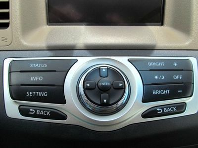 LE AWD SUV CD 2nd Row Bucket Seats 4 Door Air Conditioning Alloy Wheels, US $23,950.00, image 23