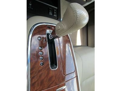 LE AWD SUV CD 2nd Row Bucket Seats 4 Door Air Conditioning Alloy Wheels, US $23,950.00, image 27