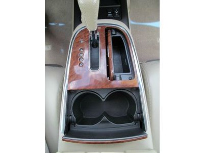 LE AWD SUV CD 2nd Row Bucket Seats 4 Door Air Conditioning Alloy Wheels, US $23,950.00, image 28