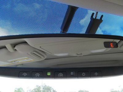 LE AWD SUV CD 2nd Row Bucket Seats 4 Door Air Conditioning Alloy Wheels, US $23,950.00, image 36