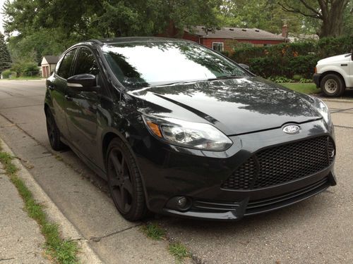 2013 ford focus st 2.0l turbo st3 package ecoboost navigation fully loaded!!