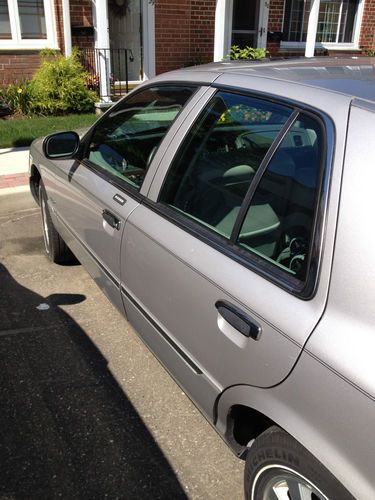 2005 Mercury Grand Marquis Ultimate Edition Sedan 4-Door 4.6L Cream Puff!, US $9,950.00, image 9
