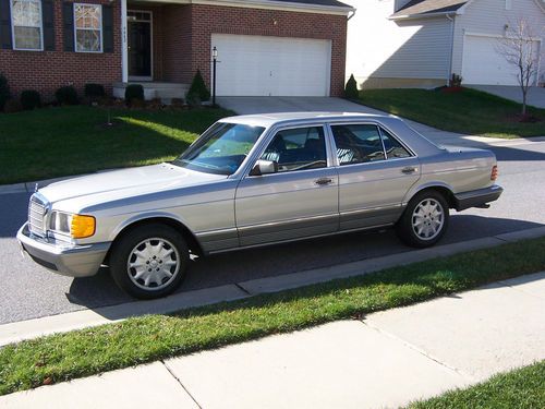 1985 mercedes-benz 380se base sedan 4-door 3.8l