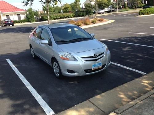 Toyota yaris sedan