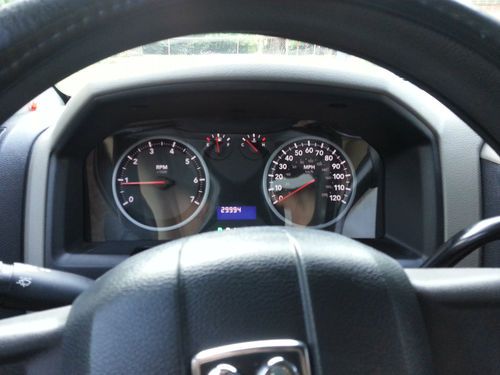 2011 Dodge Ram 1500 LIKE NEW Regular Cab HEMI 5.7 V8 VERY LOW MILES AND SPORTY, US $19,600.00, image 11