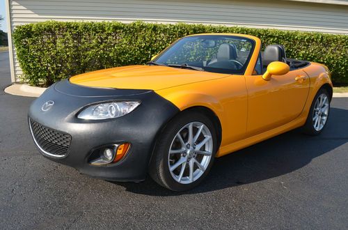 Sell used 2009 Competition yellow Mazda MX5 #2 of 318 produced! Very ...