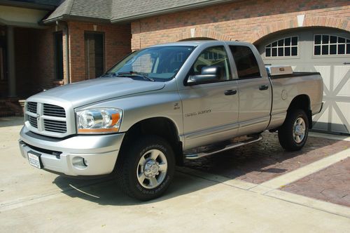 2006 dodhe ram 2500 only 34600 miles!!