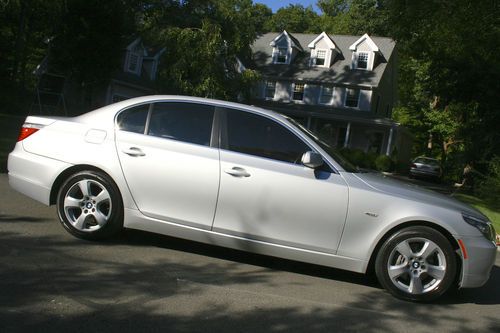 2008 535xi  4 door sedan titanium silver metallic mint condition 63145 miles