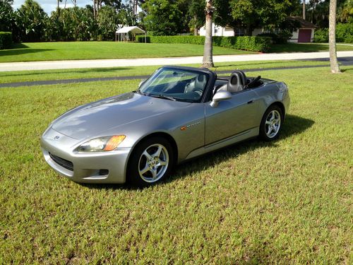 Honda s2000 silver / black perfect condition 6speed florida convertible roadster