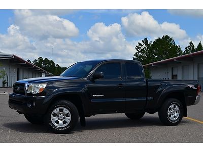 2006 toyota tacoma access cab 4x4 sr5 v6 trd off road serviced low reserve no