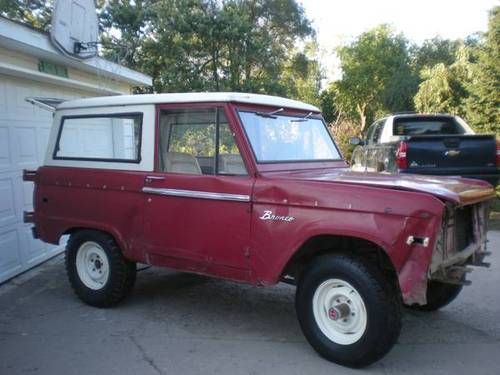 Ford bronco 1974/barn find! 21k auto/302