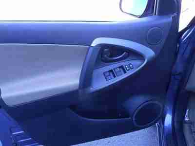 SUV 2.5L CD Locking/Limited Slip Differential Front Wheel Drive Power Steering, image 11