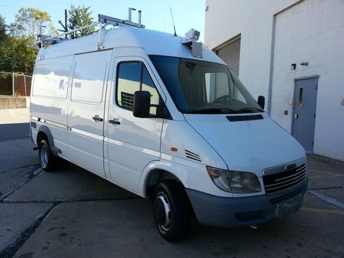 2003 sprinter high roof, 148 wheelbase 3500, double wheels,white