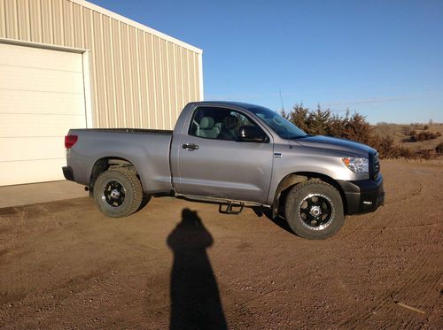 2010 toyota tundra base standard cab pickup 2-door 4.6l. lowered reserve