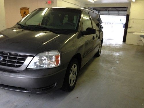 2006 ford freestar mini van 3 rows, ice cold a/c no reserve windstar