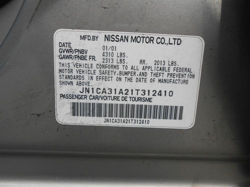 2001 Nissan Maxima SE 20th Anniversary Edition POLICE AUCTION - NO RESERVE, image 3