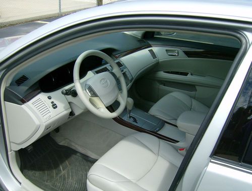 2008 Toyota Avalon XLS Sedan 4-Door 3.5L, image 7