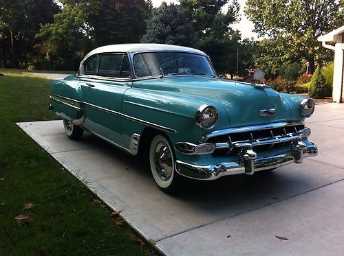 1954 chevy two door hardtop