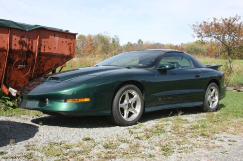 1995 pontiac trans am in excellent condition