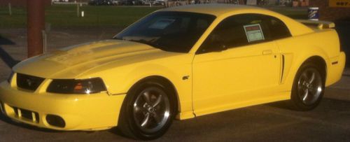 2000 ford mustang gt coupe 2-door 4.6l