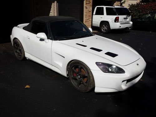 2000 honda s2000 base convertible 2-door 2.0l many upgrades needs work
