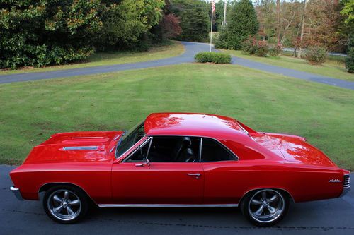 1967 chevelle malibu.....nice red paint..... with lots of good stuff