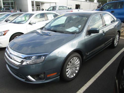 2012 ford fusion hybrid sedan 4-door 2.5l