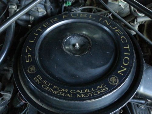 1991 Cadillac Fleetwood Brougham Sedan 4-Door 5.7L V8, image 9