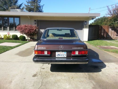 1982 Mercedes 300D Turbo Diesel - 4 Door - Manganese Brown/Palamino, image 7